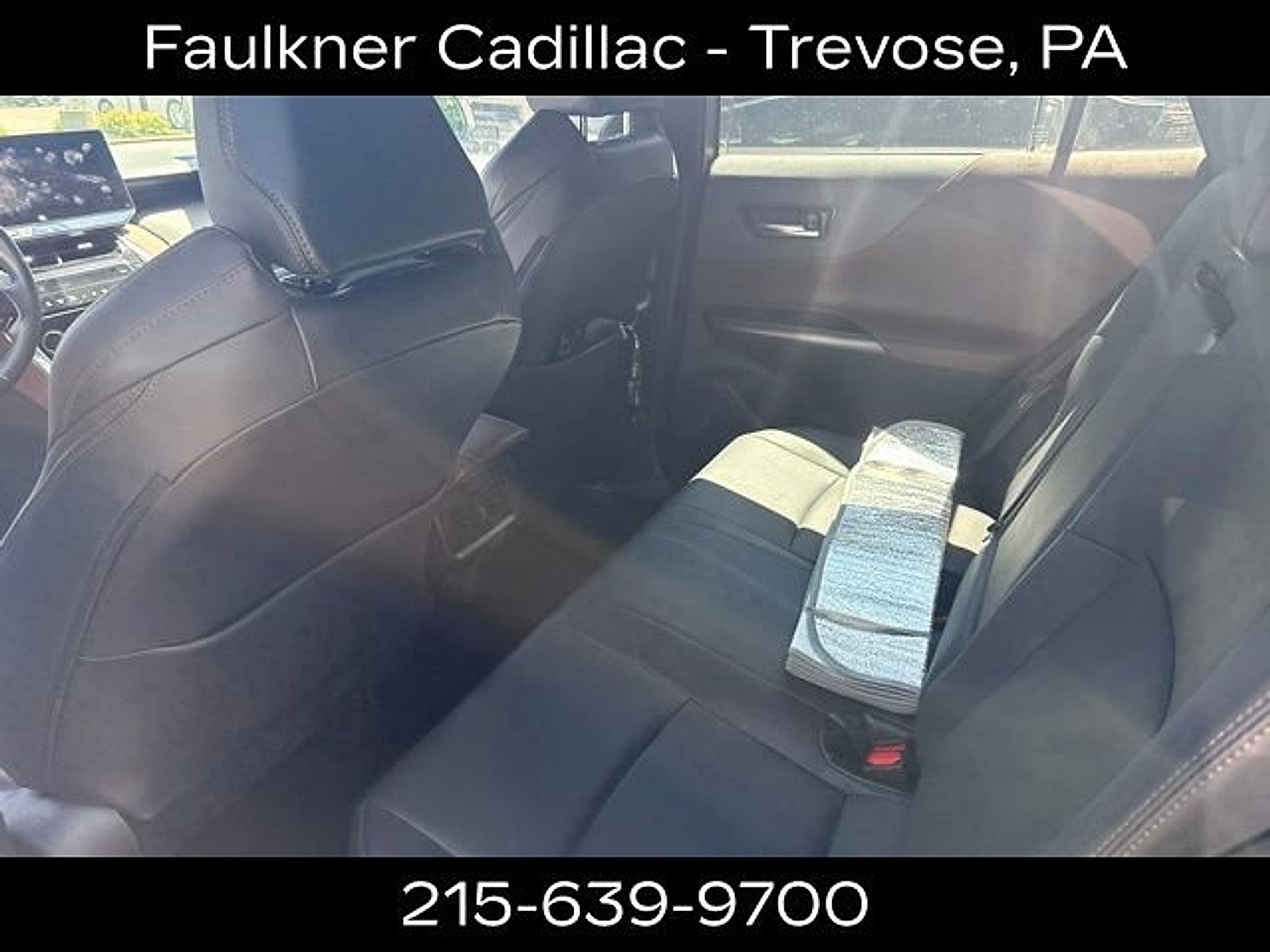 Used 2024 Toyota Venza XLE AWD/4WD image 10