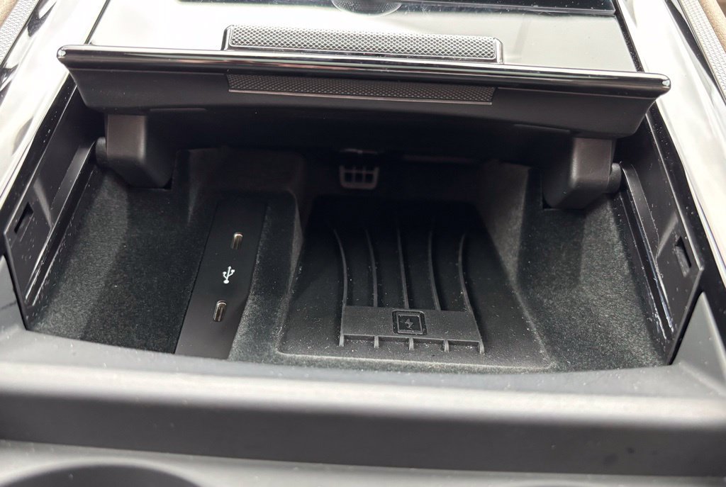 Certified 2025 Porsche Panamera 4 AWD/4WD image 31
