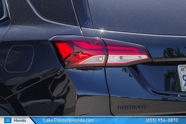 Used 2022 Chevrolet Equinox RS w/ RS Leather Package FWD image 12
