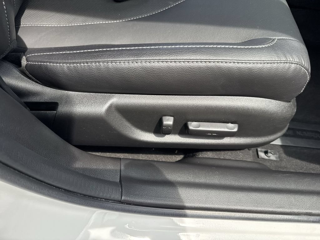 Used 2022 Acura ILX w/ Premium Package FWD image 44