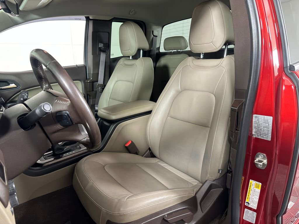 Used 2015 GMC Canyon SLT w/ Driver Alert Package AWD/4WD image 13