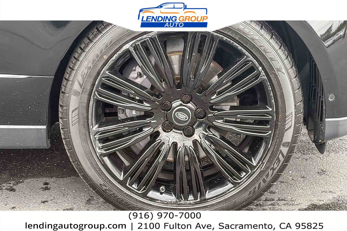 Used 2018 Land Rover Range Rover Long Wheelbase Supercharged image 9