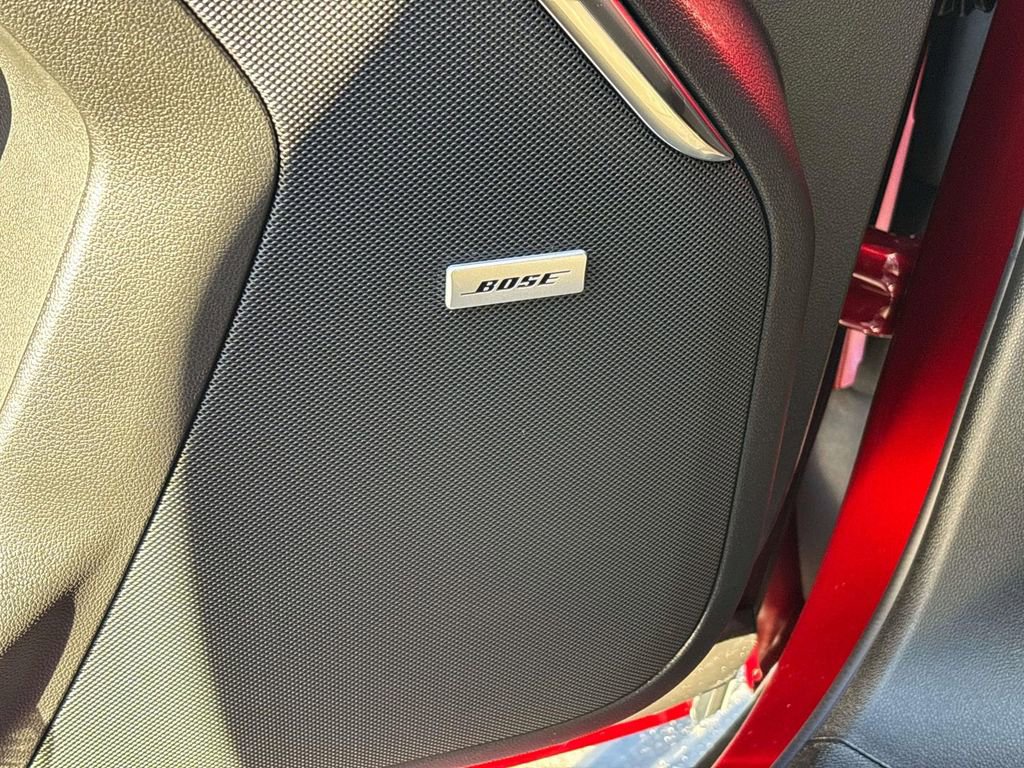 New 2026 GMC Yukon XL Denali w/ Sun & Power Step Package image 10