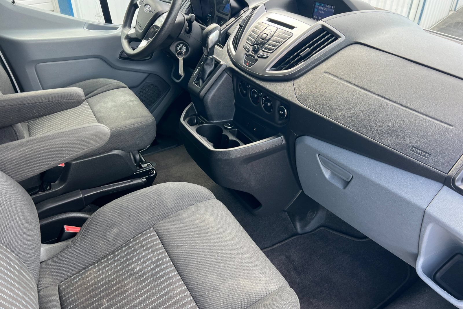 Used 2016 Ford Transit 350 XLT RWD image 18