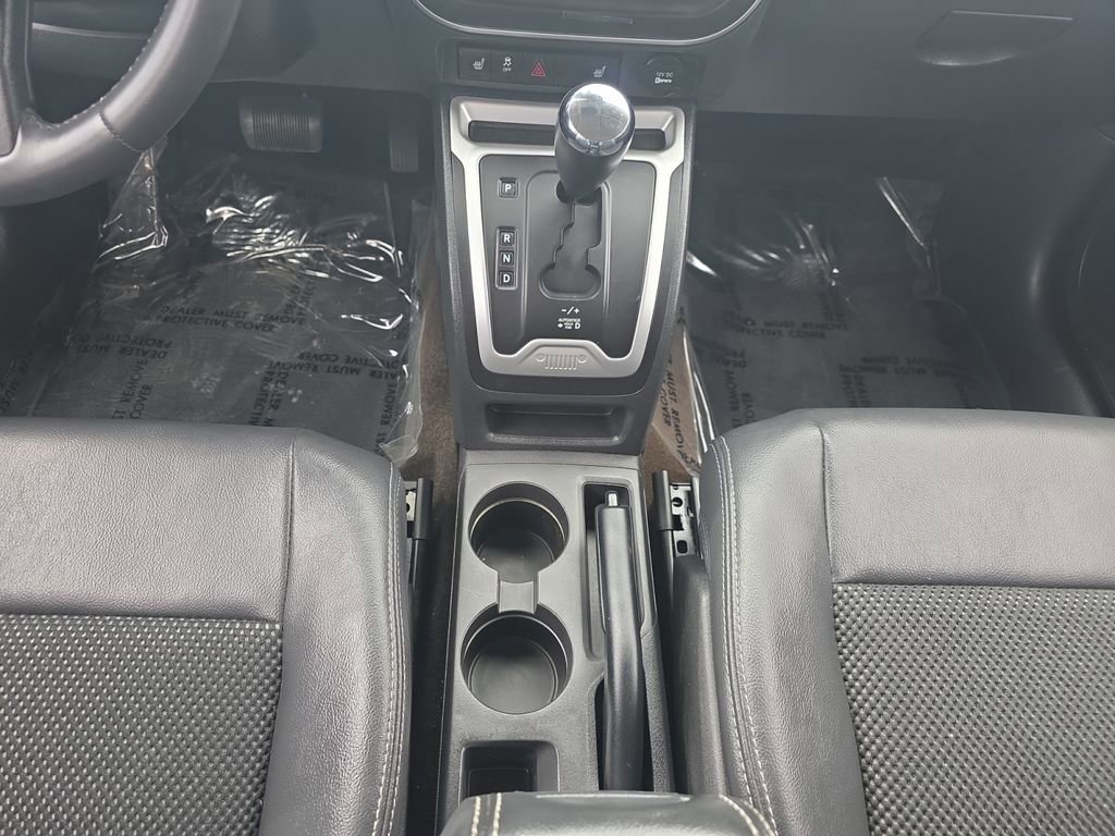 Used 2014 Jeep Compass Latitude image 12