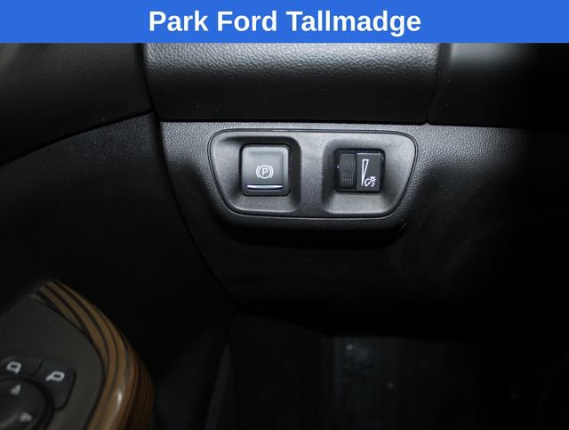 Used 2019 GMC Acadia SLE image 17