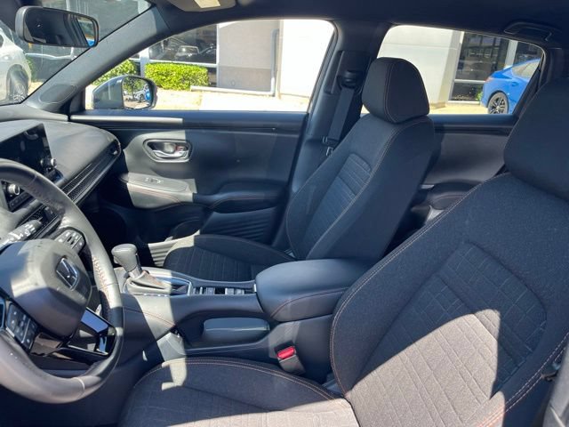 Used 2025 Honda HR-V Sport image 39
