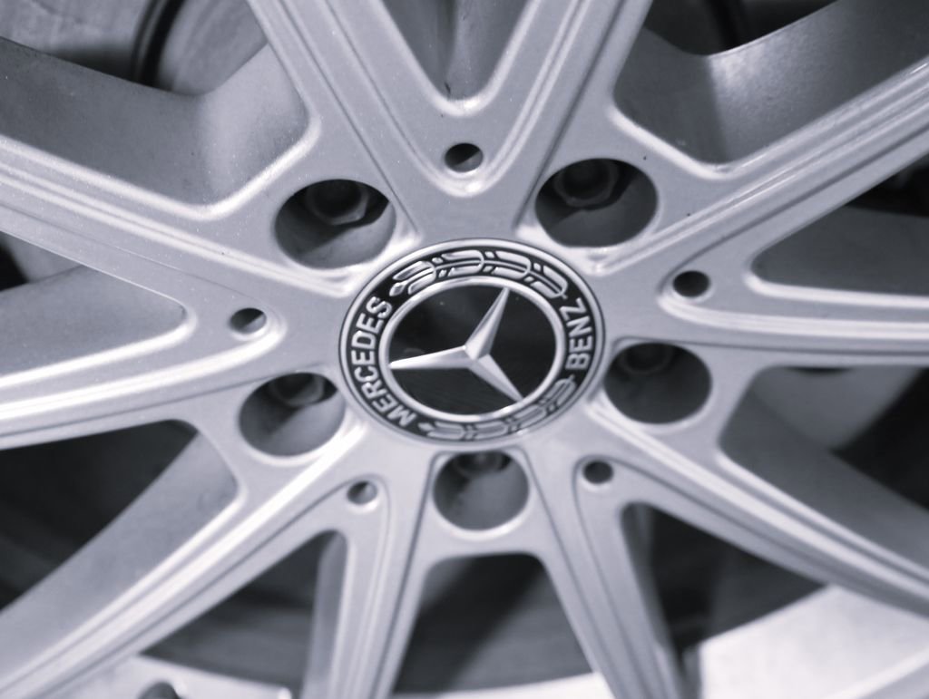 Used 2026 Mercedes-Benz GLE 350 4MATIC image 9