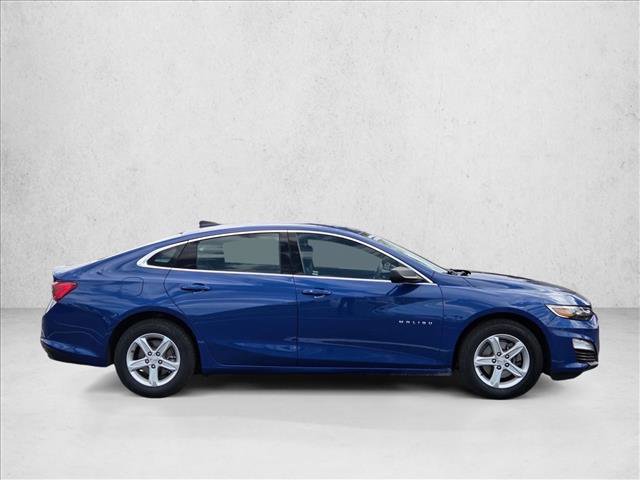 Used 2023 Chevrolet Malibu LS image 4