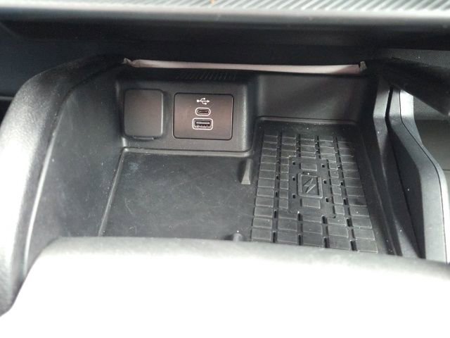 Used 2025 Ford Bronco Sport Badlands image 35