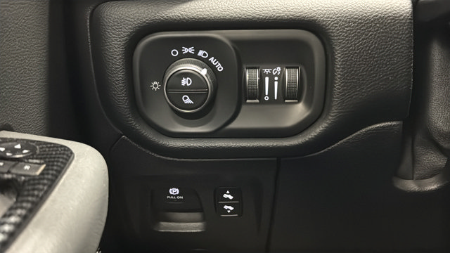Used 2019 RAM 1500 Big Horn AWD/4WD image 31