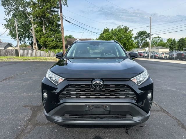 Used 2019 Toyota RAV4 XLE Premium w/ Cold Weather Package AWD/4WD image 2