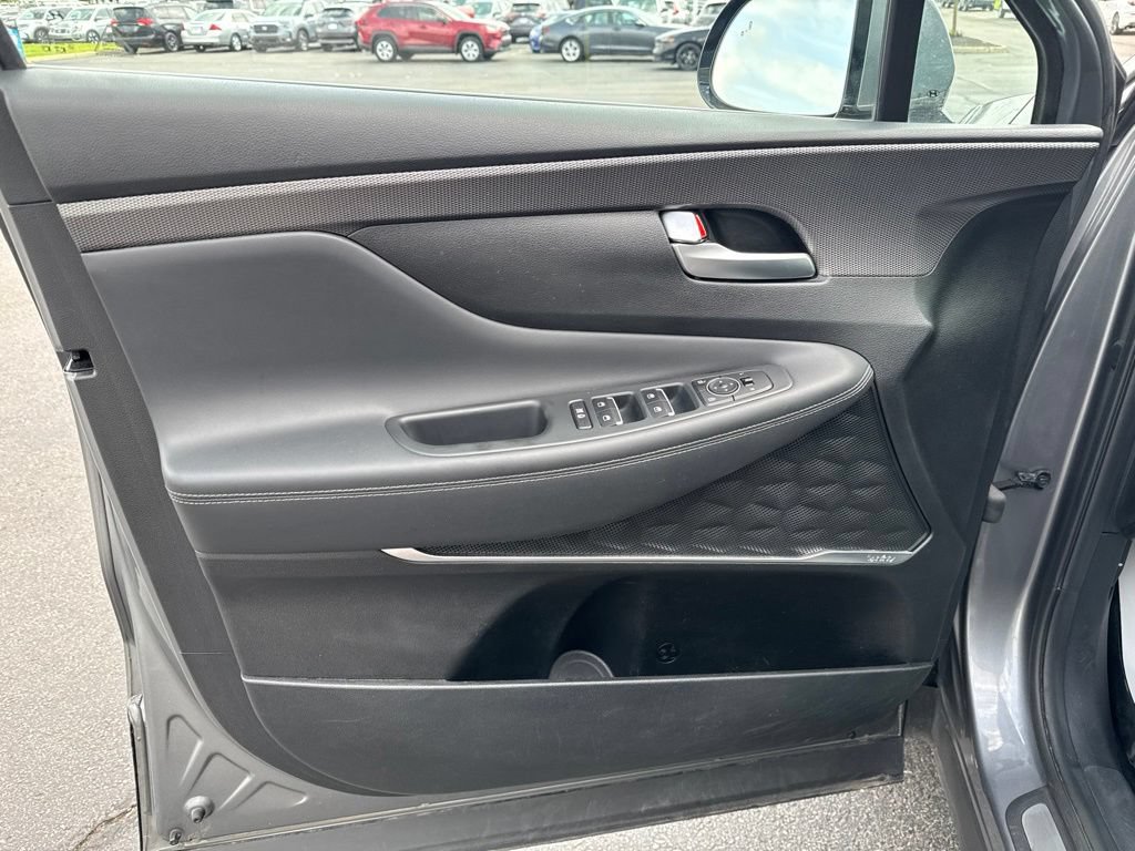 Used 2019 Hyundai Santa Fe Limited AWD/4WD image 32