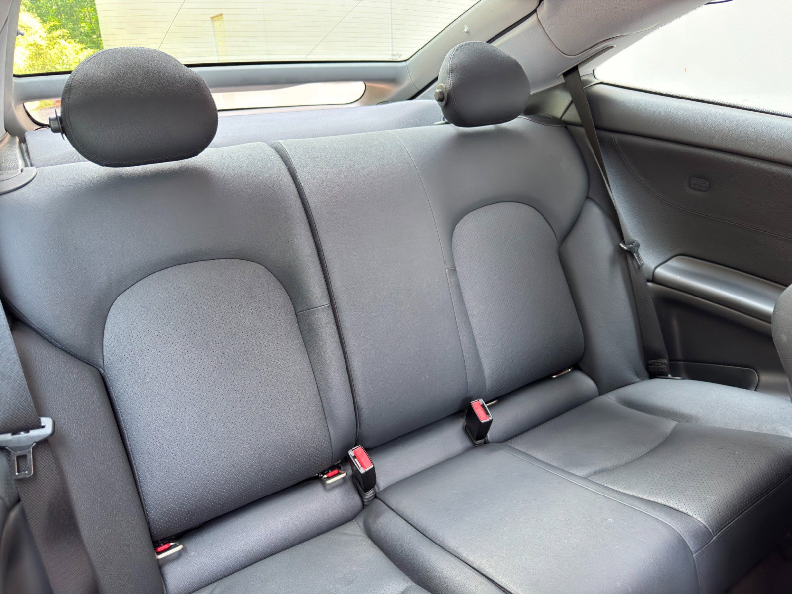 Used 2004 Mercedes-Benz C 230 Coupe image 31