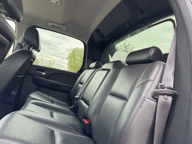 Used 2013 Chevrolet Avalanche LTZ AWD/4WD image 11