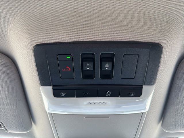 New 2026 Nissan Pathfinder Platinum image 31