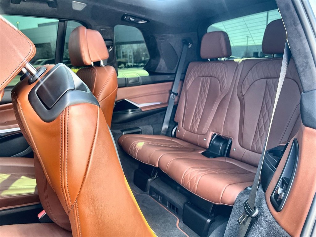 Used 2023 BMW X7 M60i w/ Executive Package image 19