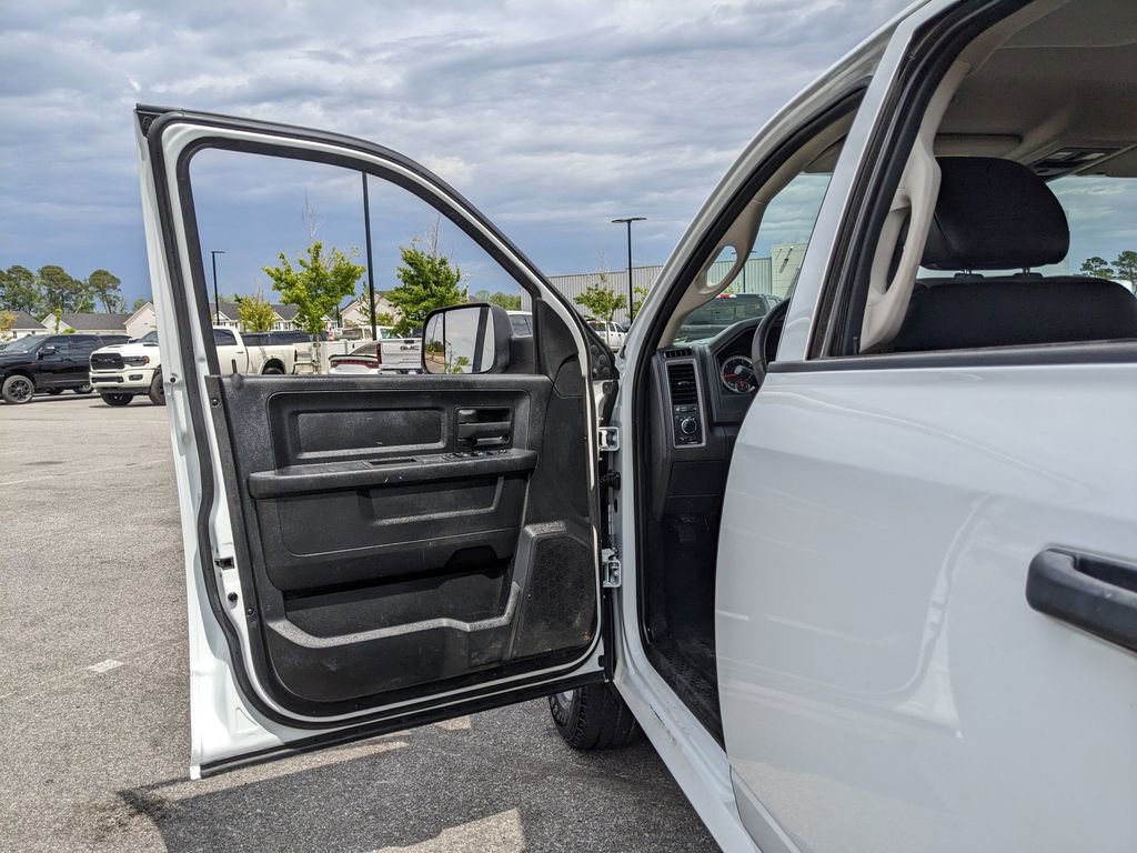 Used 2022 RAM 1500 Tradesman w/ Chrome Appearance Group AWD/4WD image 20