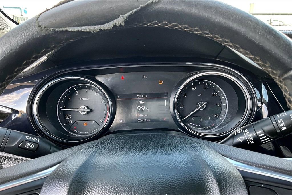 Used 2021 Buick Encore GX Preferred w/ Cold Weather Comfort Package image 21