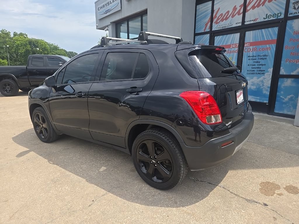 Used 2016 Chevrolet Trax LTZ w/ Midnight Edition AWD/4WD image 6