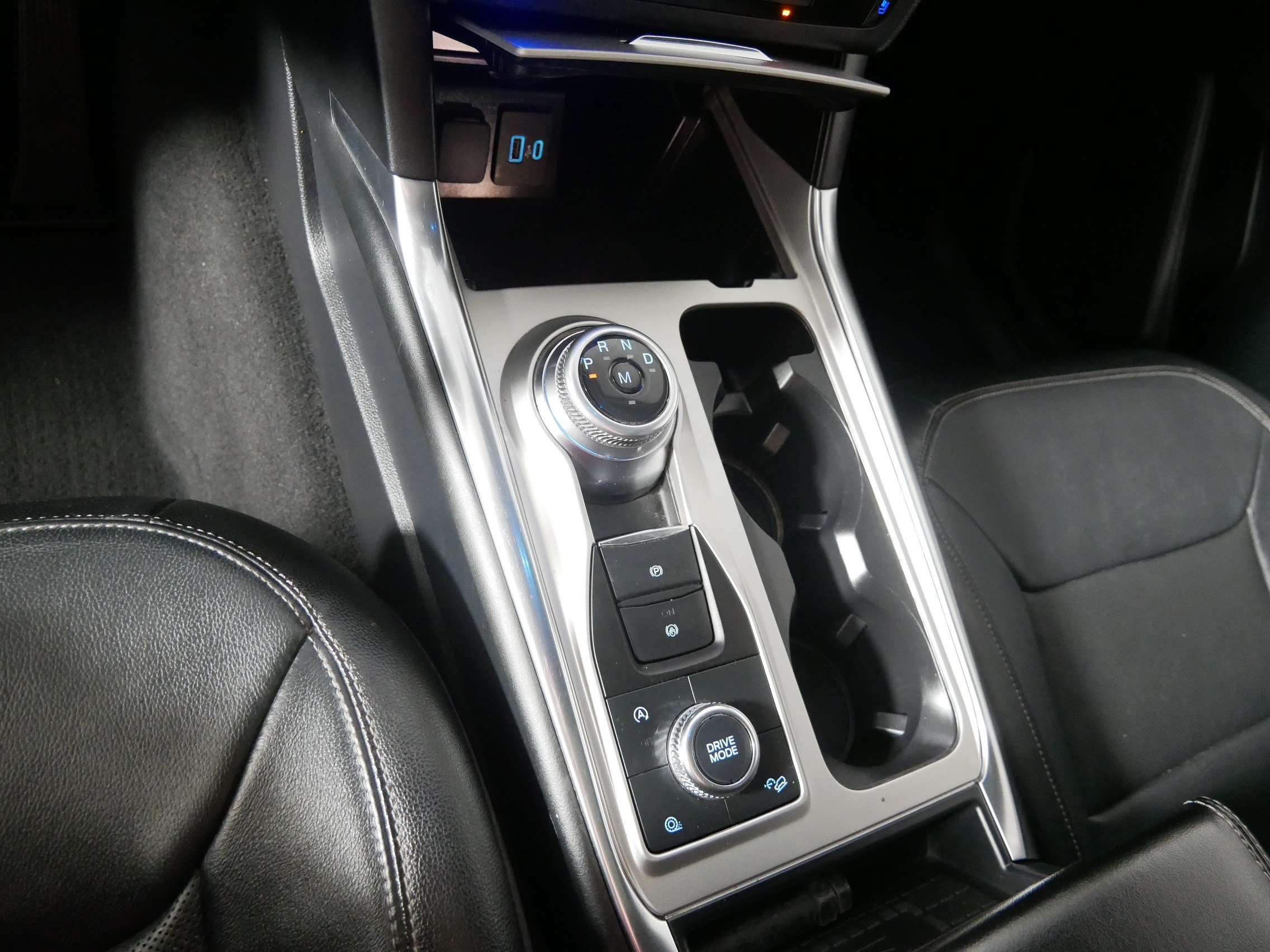 Used 2020 Ford Explorer Limited AWD/4WD image 24