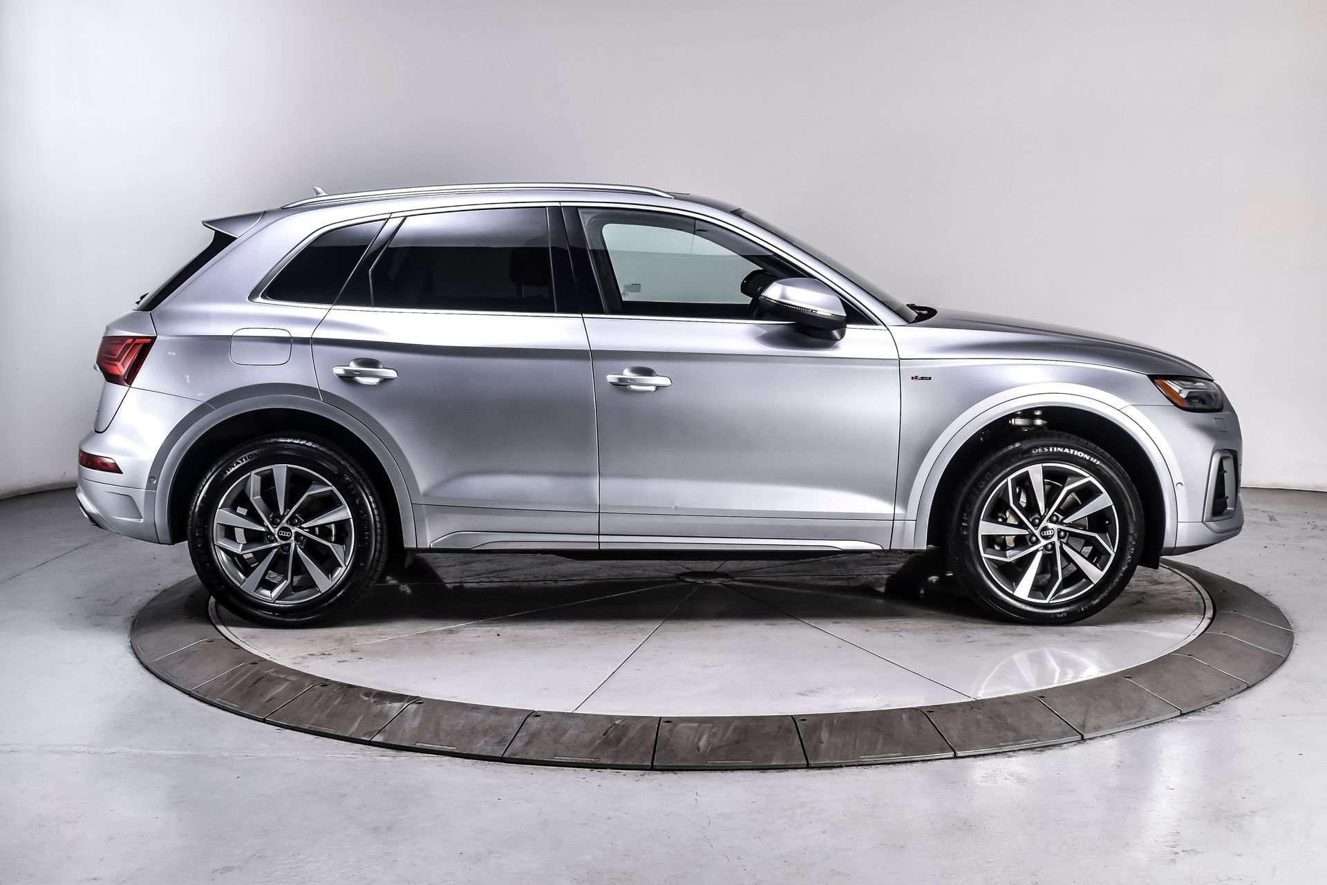 Used 2023 Audi Q5 2.0T Prestige AWD/4WD image 7