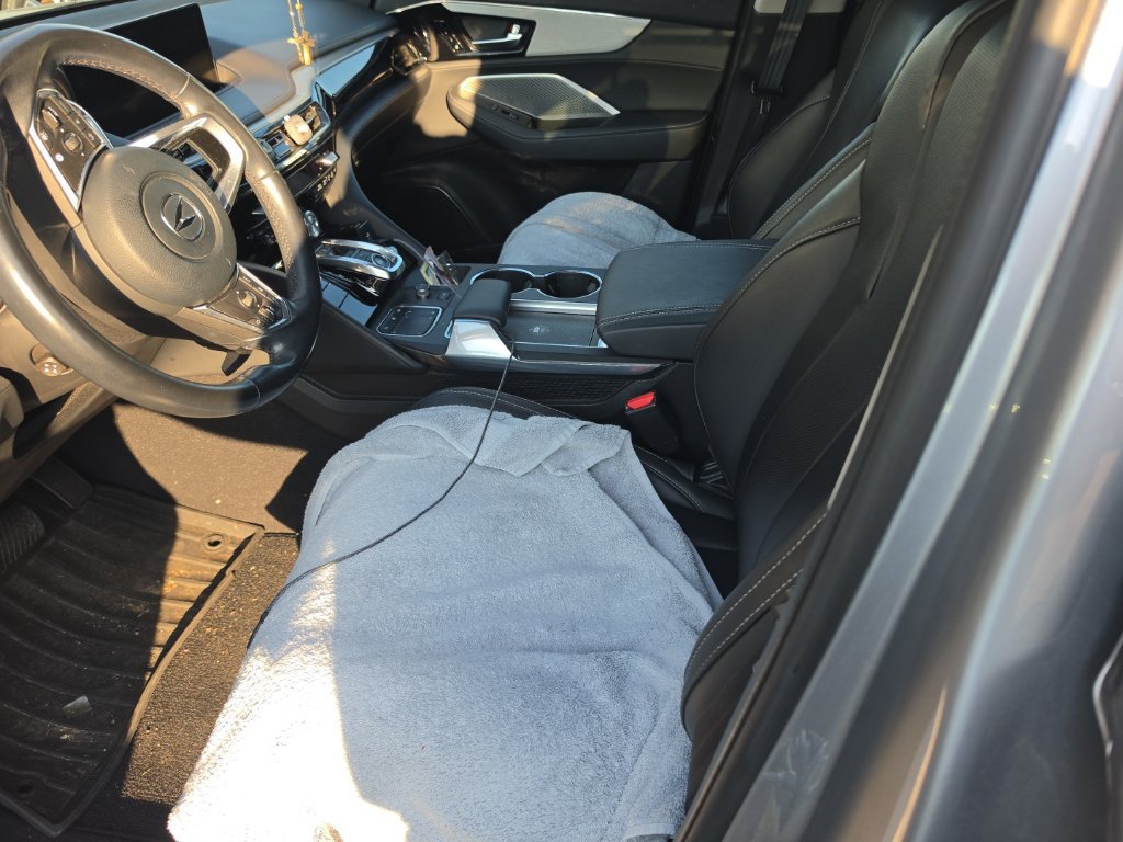 Certified 2023 Acura MDX w/ Technology Package FWD image 8