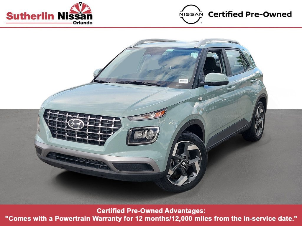 Used 2025 Hyundai Venue SEL FWD image 1