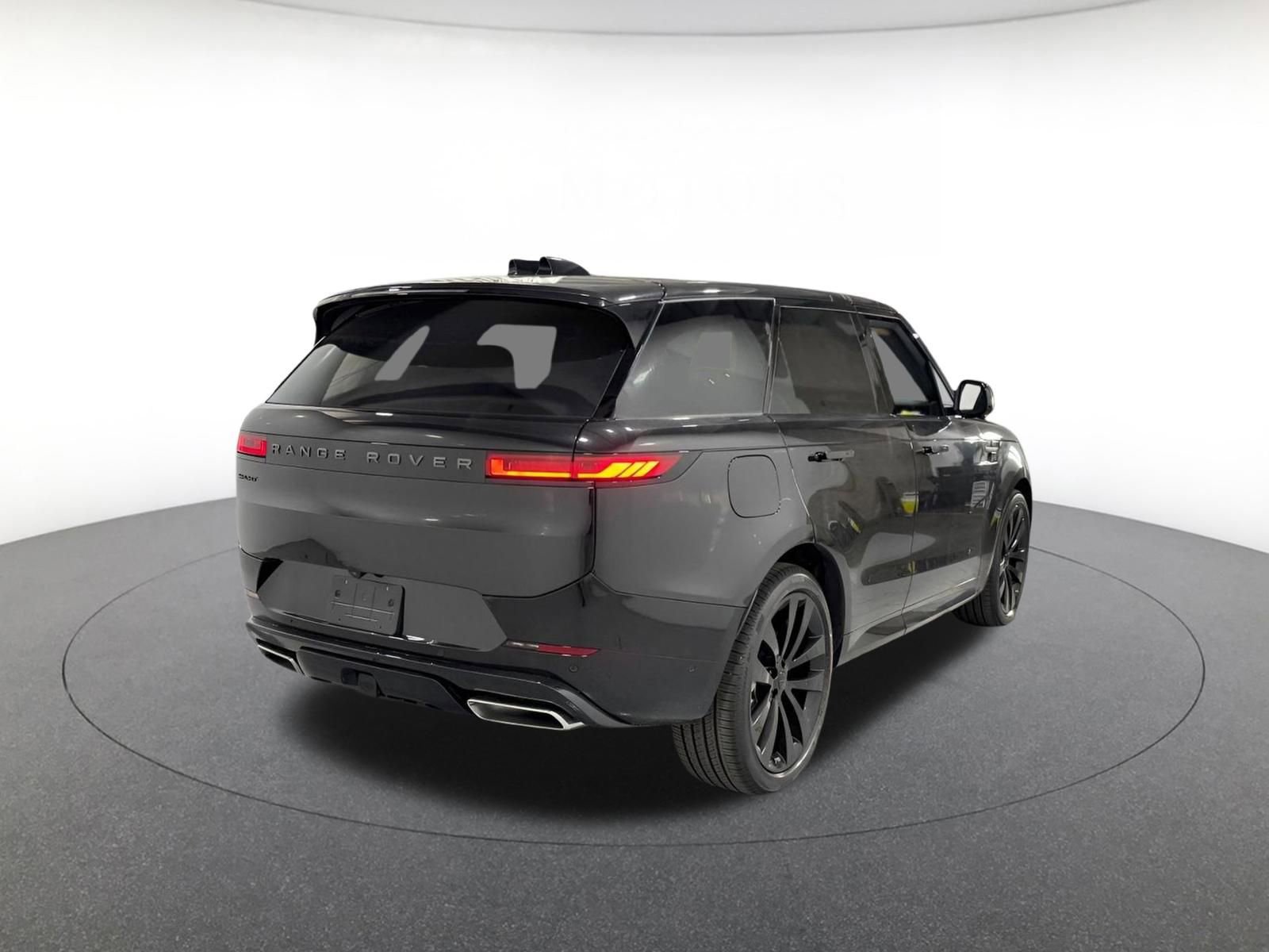 New 2026 Land Rover Range Rover Sport Dynamic SE image 5