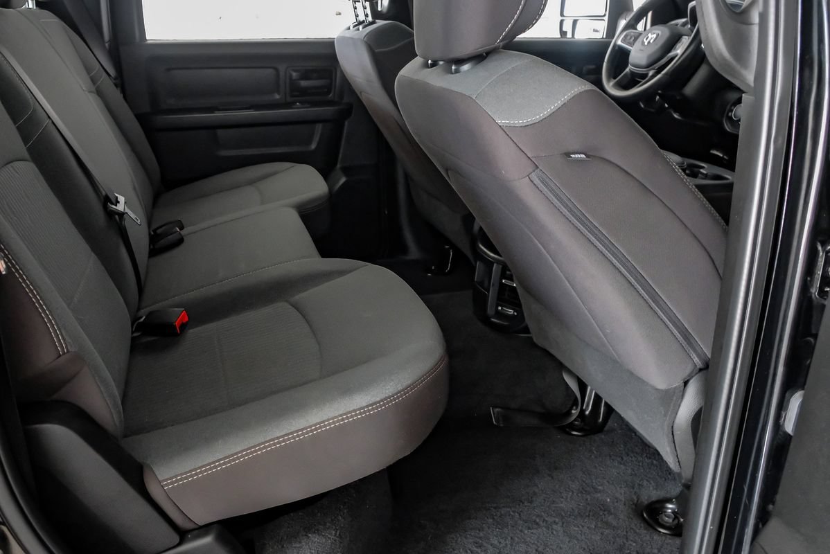 Used 2024 RAM 2500 Tradesman w/ Chrome Appearance Group AWD/4WD image 35