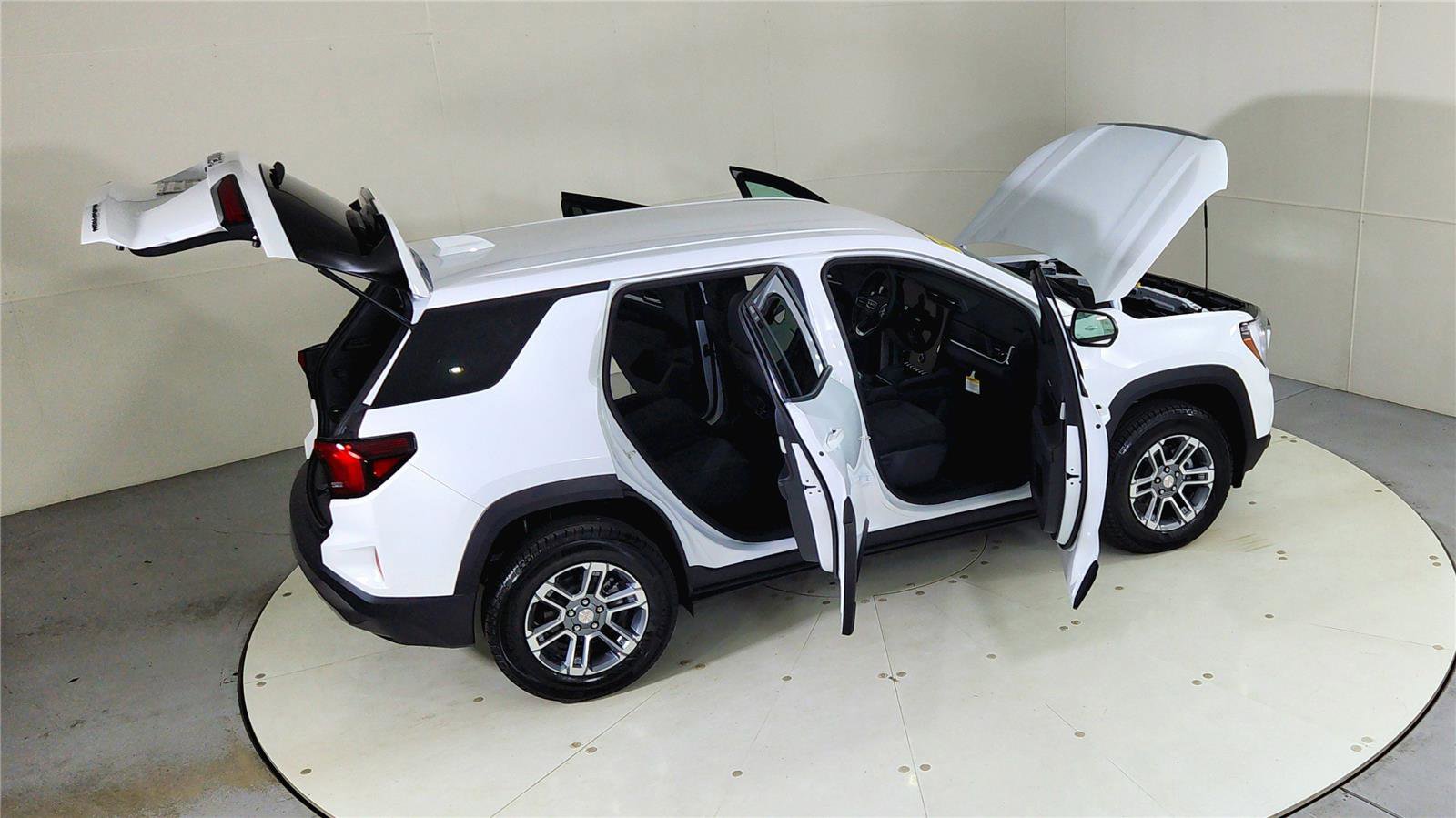 Used 2026 GMC Terrain Elevation image 27