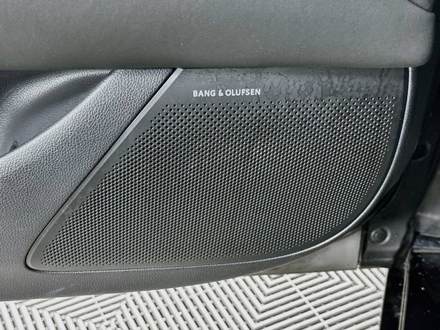 Used 2023 Genesis G90 3.5T AWD/4WD image 19