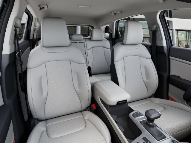 New 2026 Kia Sportage EX FWD image 16