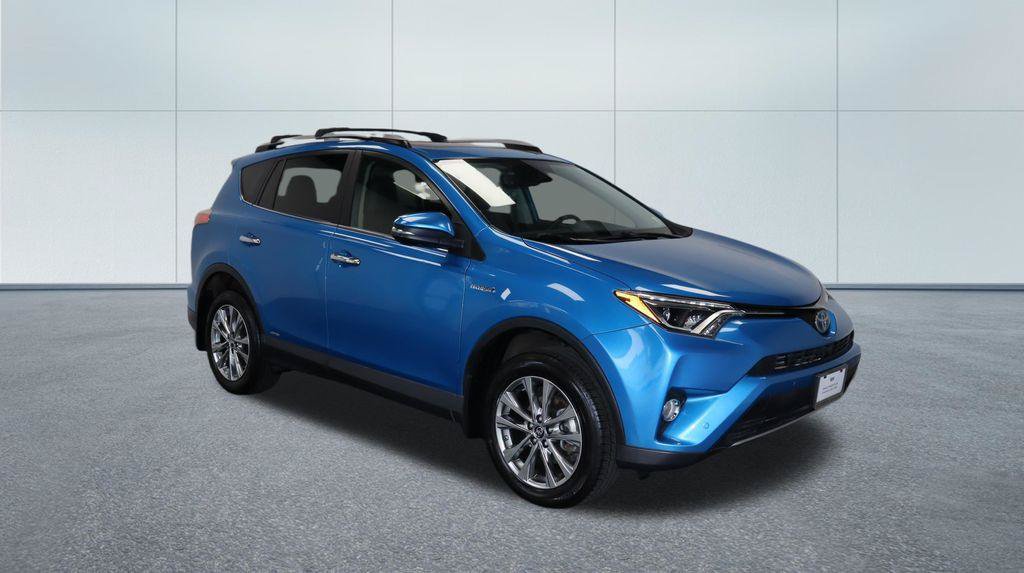 Used 2017 Toyota RAV4 Limited w/ Advanced Technology Package AWD/4WD image 10