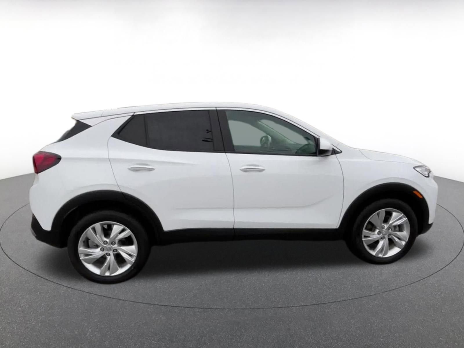 Used 2025 Buick Encore GX Preferred image 16