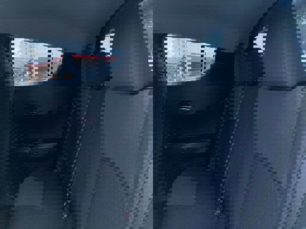 Used 2020 Toyota C-HR LE FWD image 10