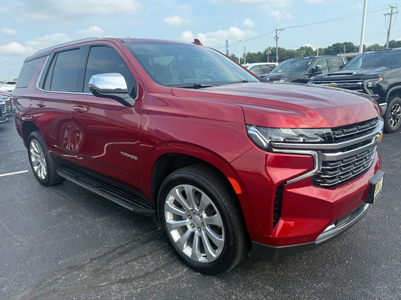 Used 2022 Chevrolet Tahoe Premier AWD/4WD image 7