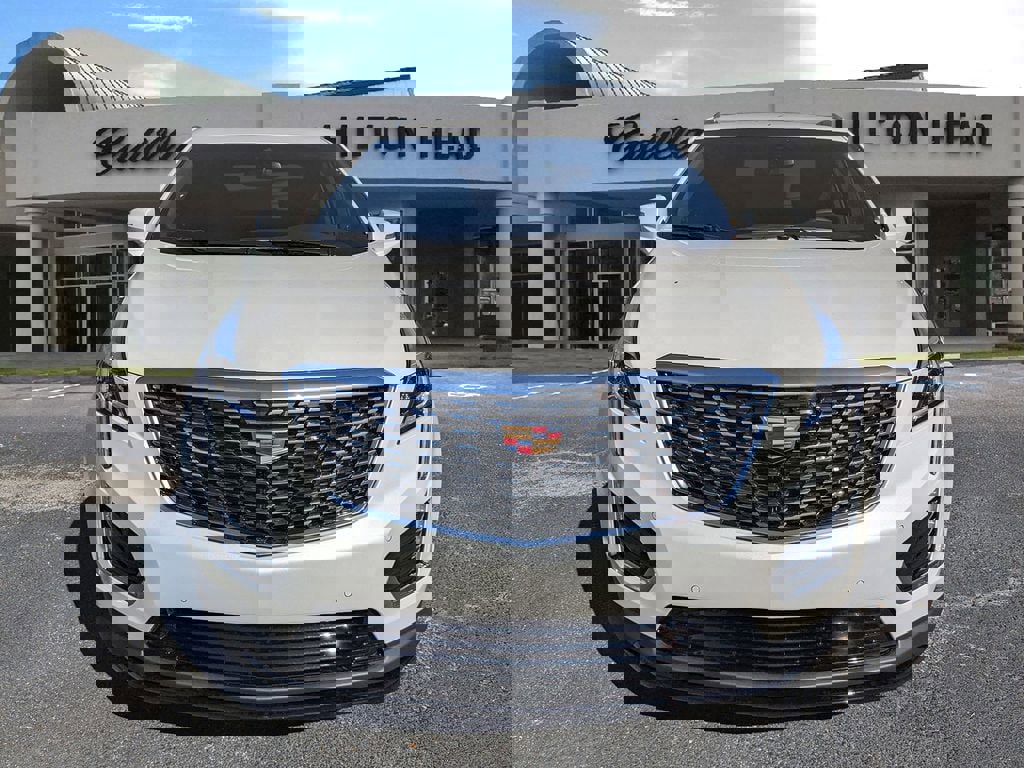 New 2026 Cadillac XT5 Luxury image 9