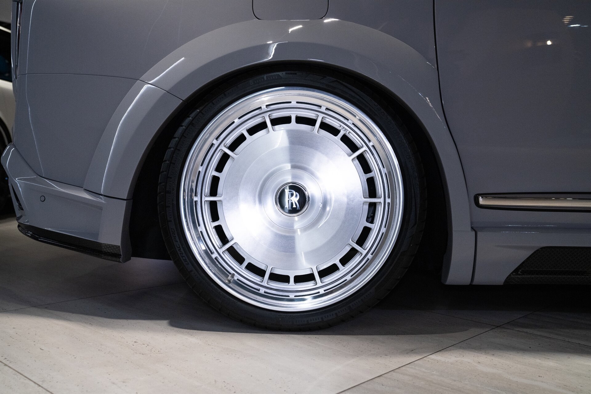 Used 2026 Rolls-Royce Cullinan AWD/4WD image 22