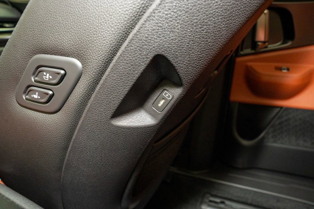 New 2026 Kia Carnival SX Prestige image 9