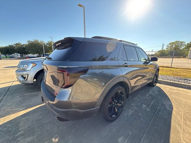 Used 2020 Ford Explorer ST w/ ST Street Pack AWD/4WD image 7