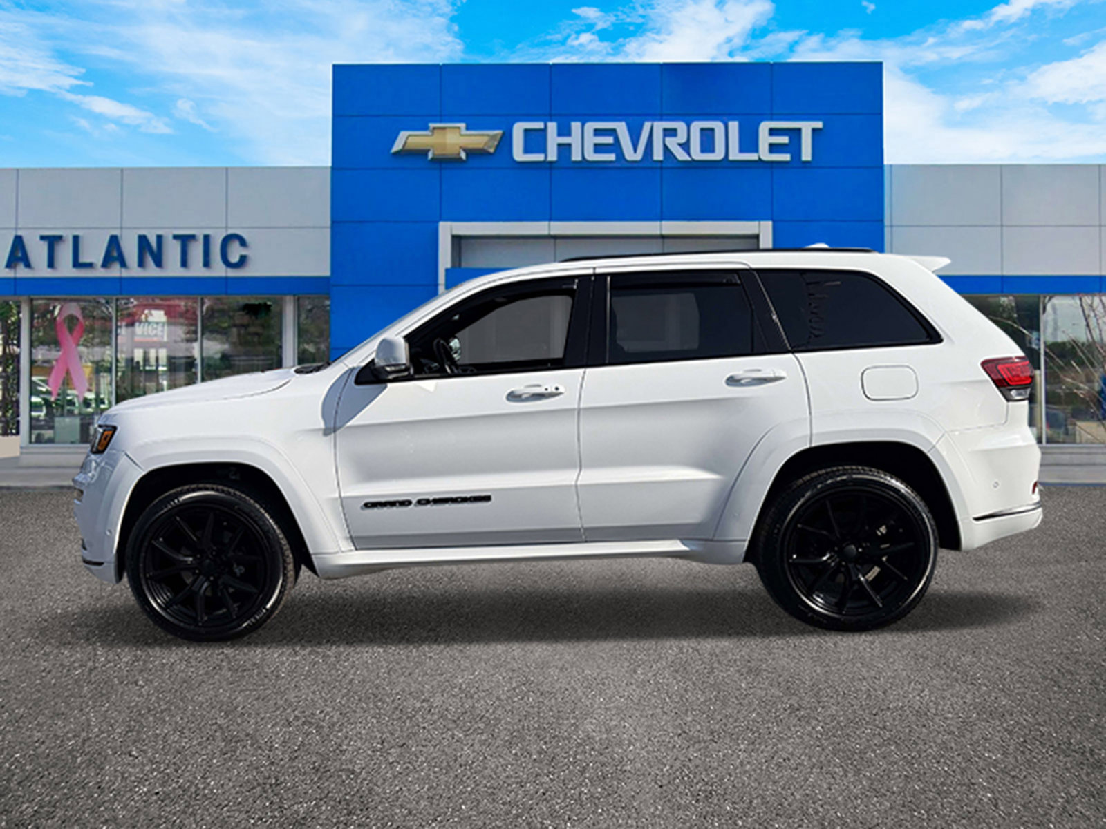 Used 2018 Jeep Grand Cherokee High Altitude AWD/4WD image 3