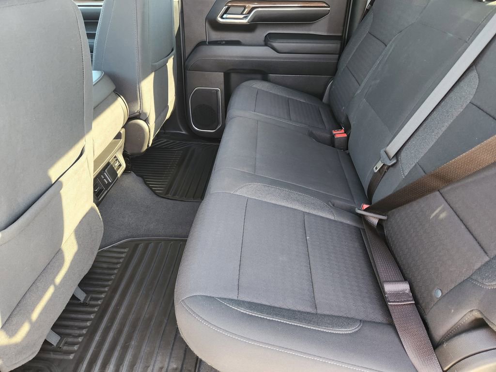 Used 2023 Chevrolet Silverado 1500 LT image 36