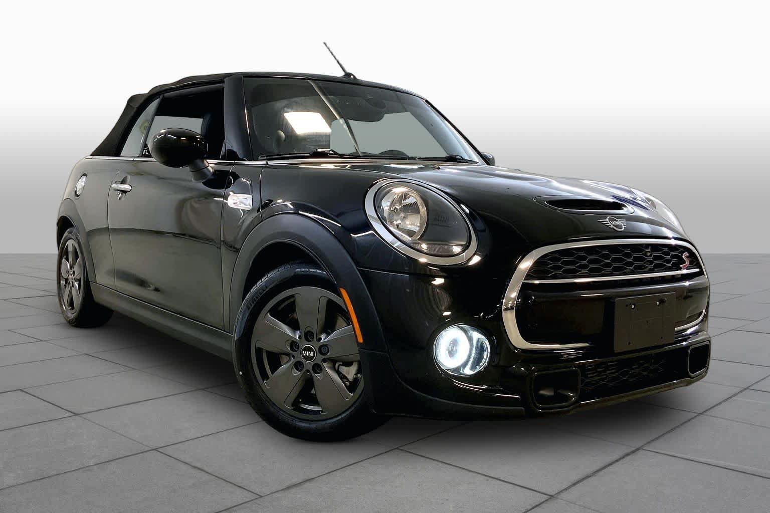 Used 2021 MINI Cooper S FWD image 2