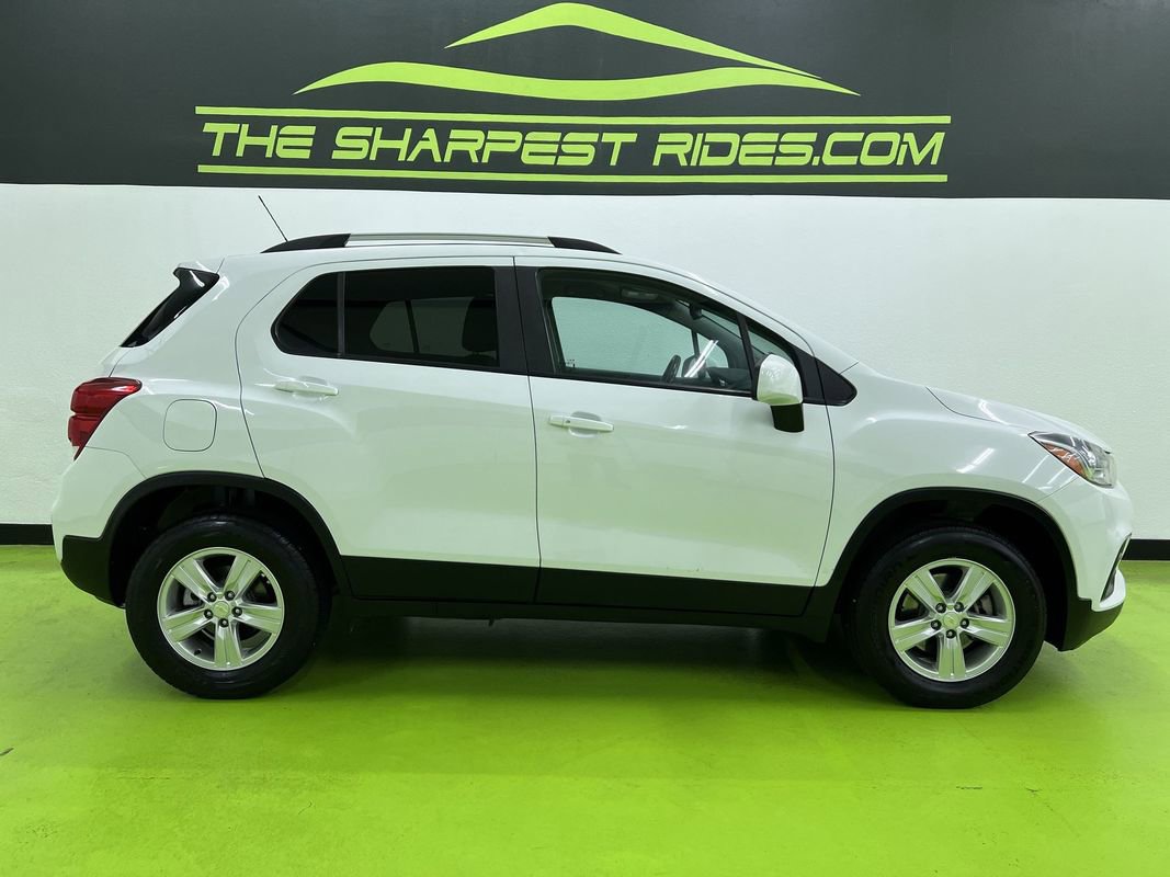 Used 2022 Chevrolet Trax LT w/ Driver Confidence Package AWD/4WD image 11