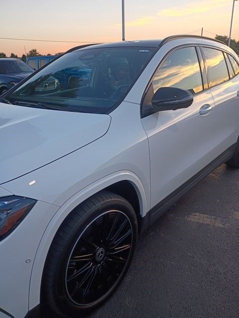 Used 2025 Mercedes-Benz GLA 250 4MATIC image 6