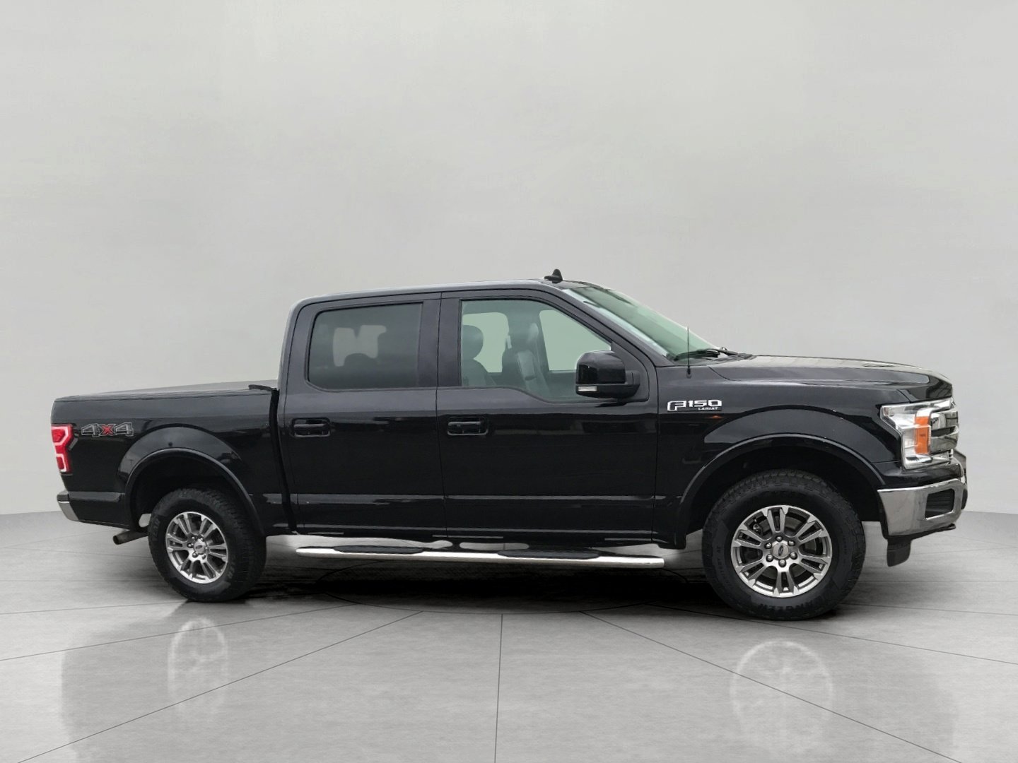 Used 2019 Ford F150 Lariat image 9