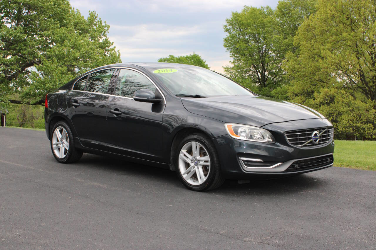 Used 2014 Volvo S60 T5 AWD/4WD image 1