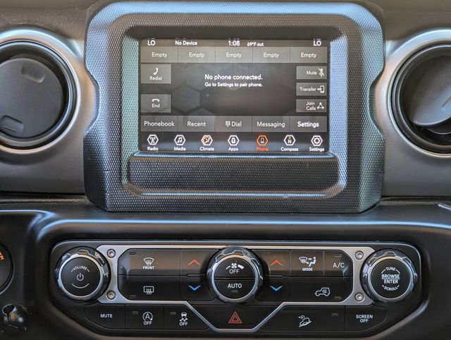 Used 2019 Jeep Wrangler Unlimited Sport S AWD/4WD image 17