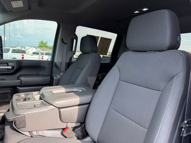 Used 2021 Chevrolet Silverado 2500 Custom w/ Custom Value Package AWD/4WD image 16